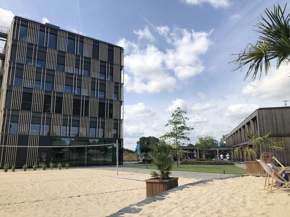 Moderner Schulungsraum bei Shopware